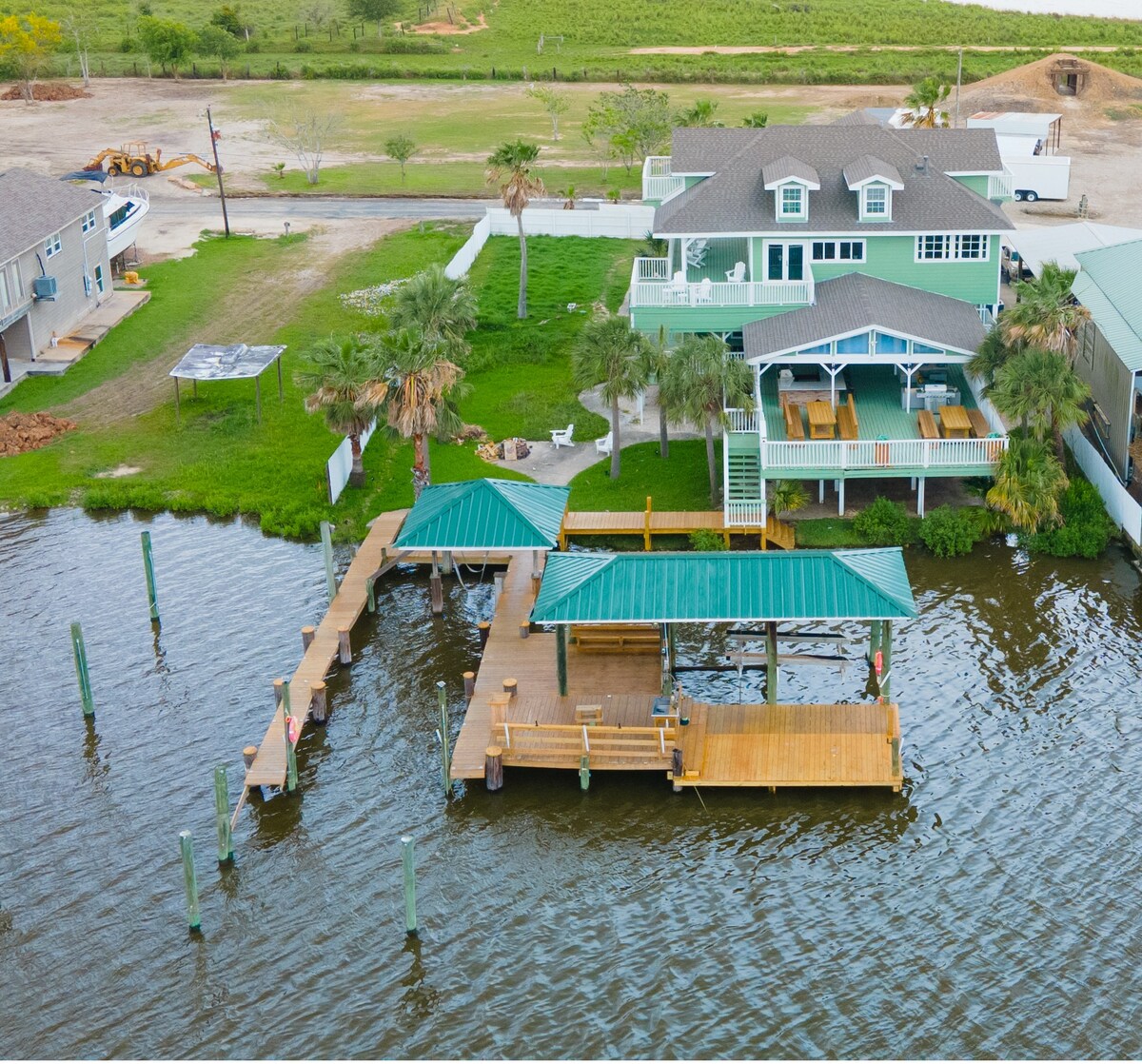 Escape Summer w/ Backyard, BBQ, Fishing & Crabbing - Photo 75